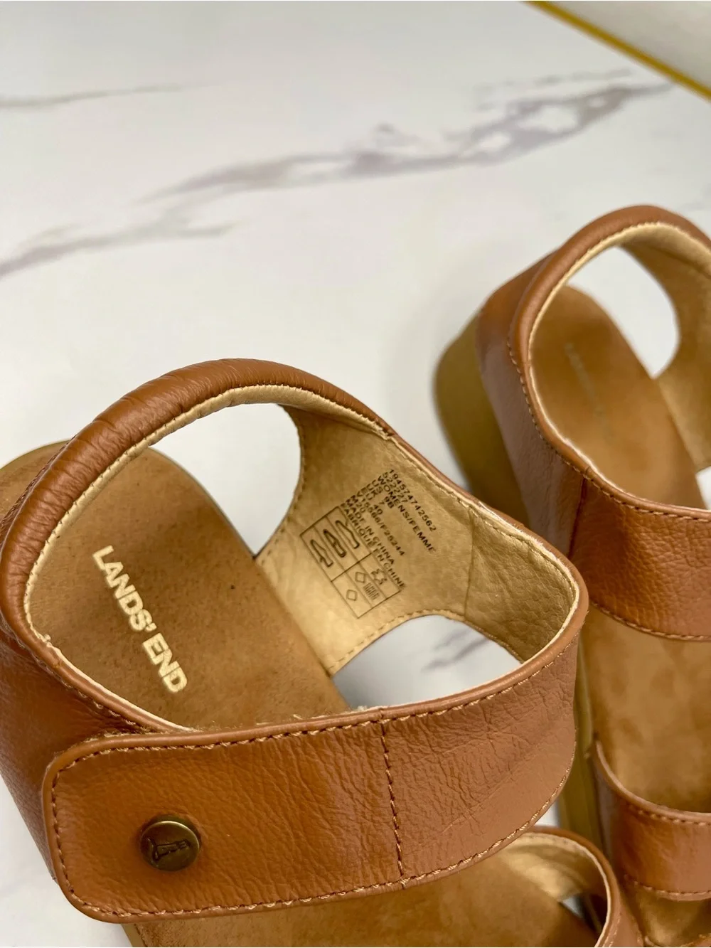 Lands' End Women's Brown Leather Adjustable Strap Sandals cushioned footbed Sz 9